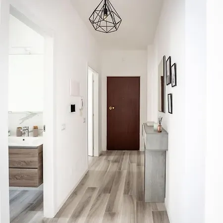 Feeling - Modern Apartament